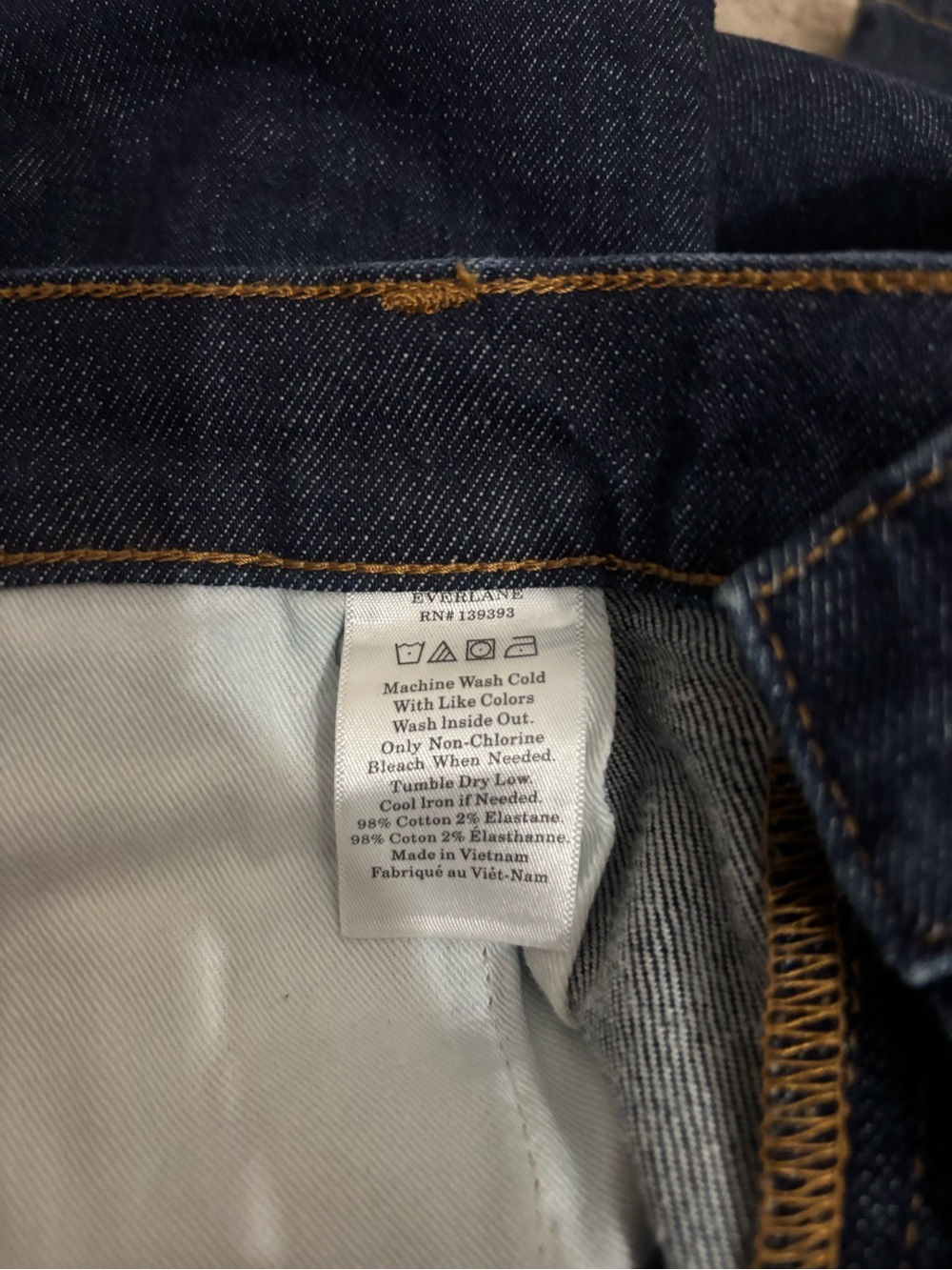 Everlane Jeans Mens Size 38x30
Blue Straight Leg Business Casual - Picture 5 of 10